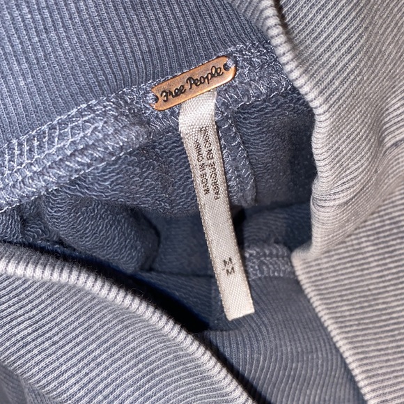 Free People Sweatshirt Tunic Mockneck - Picture 9 of 16